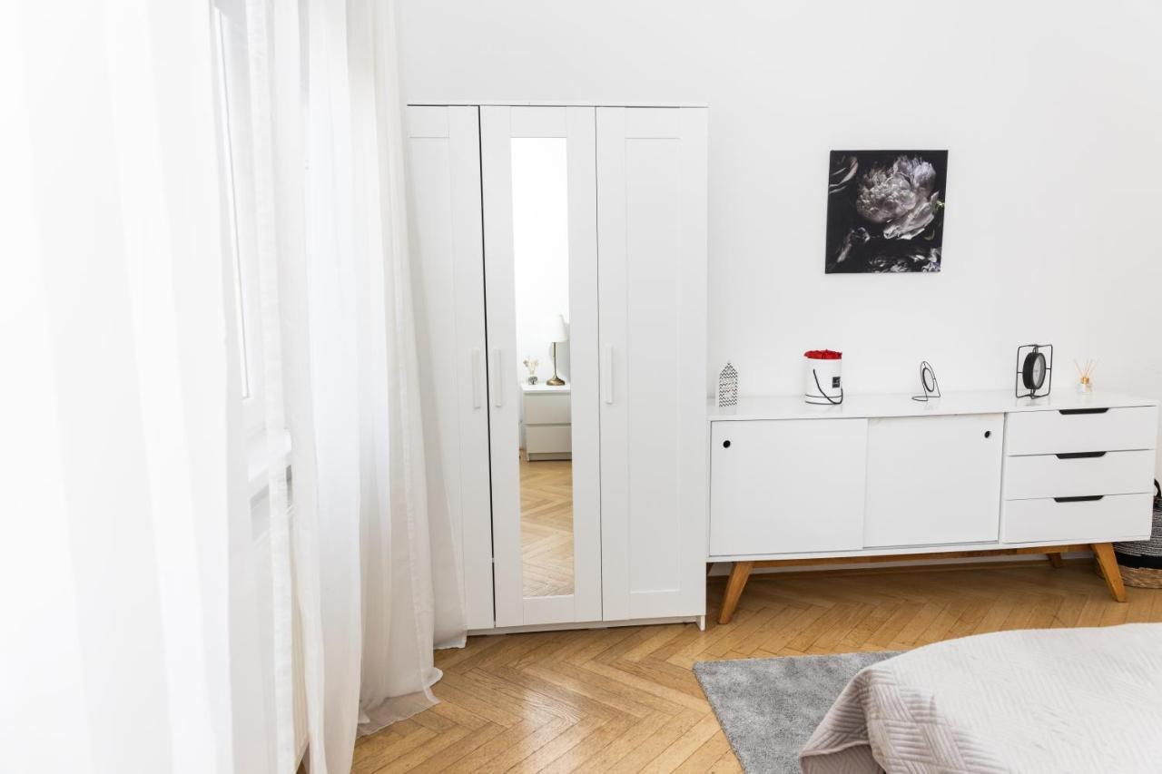 Apartament Moonlight With Porch Near Schoenbrunn And Westbahnhof *